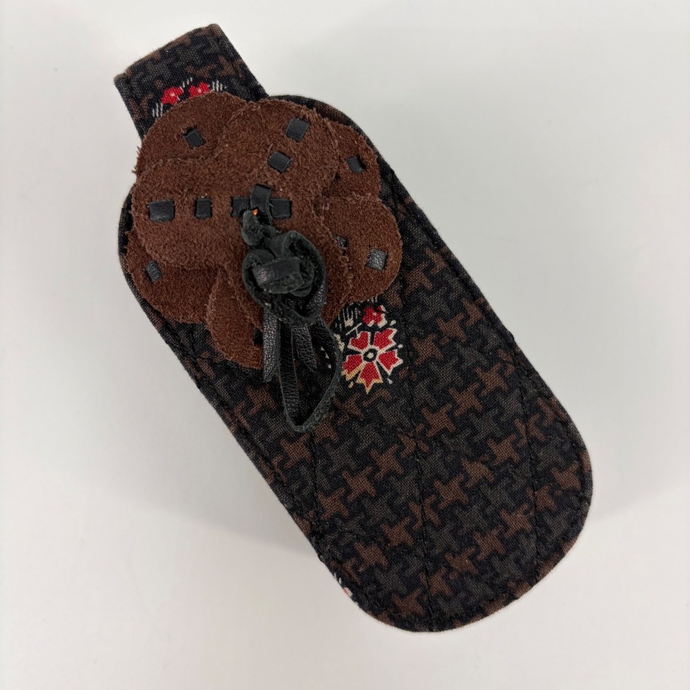 Vtg Vera Bradley Houndstooth Floral Quilted Cell Phone Case with Belt Clip Brown